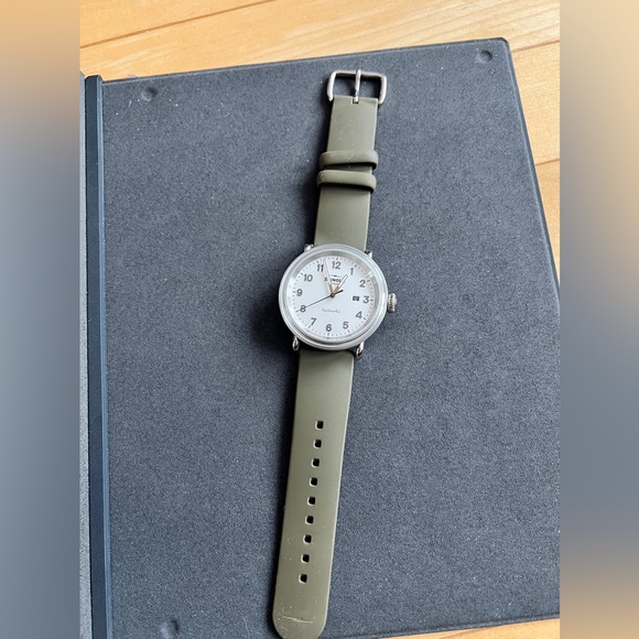 Shinola Detrola 43mm "The Most Likely to Succeed" - $495.00 MSRP  *RARE 2021* - Picture 3 of 14